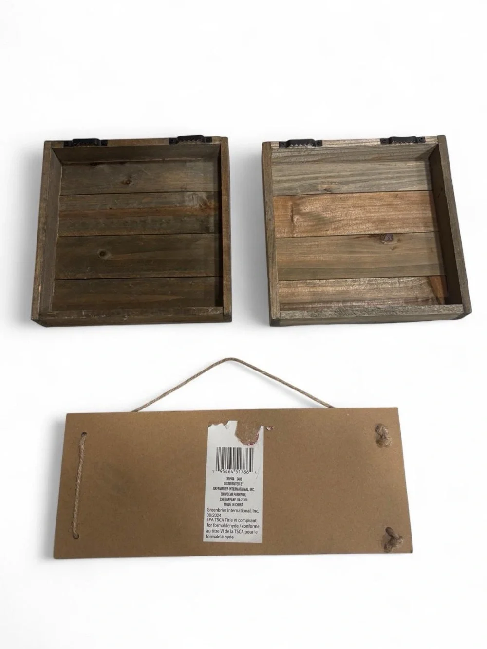 Vintage-Inspired Wash and Dry Wall Signs in Black and Brown